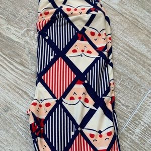 Little girls L/Xl Lularoe legging Christmas